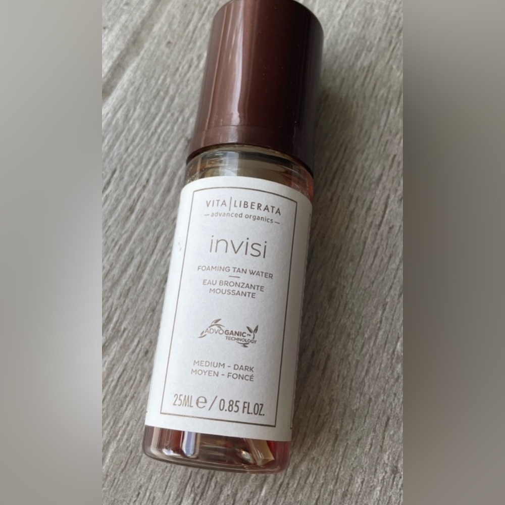 Invisi Foaming Tan Water